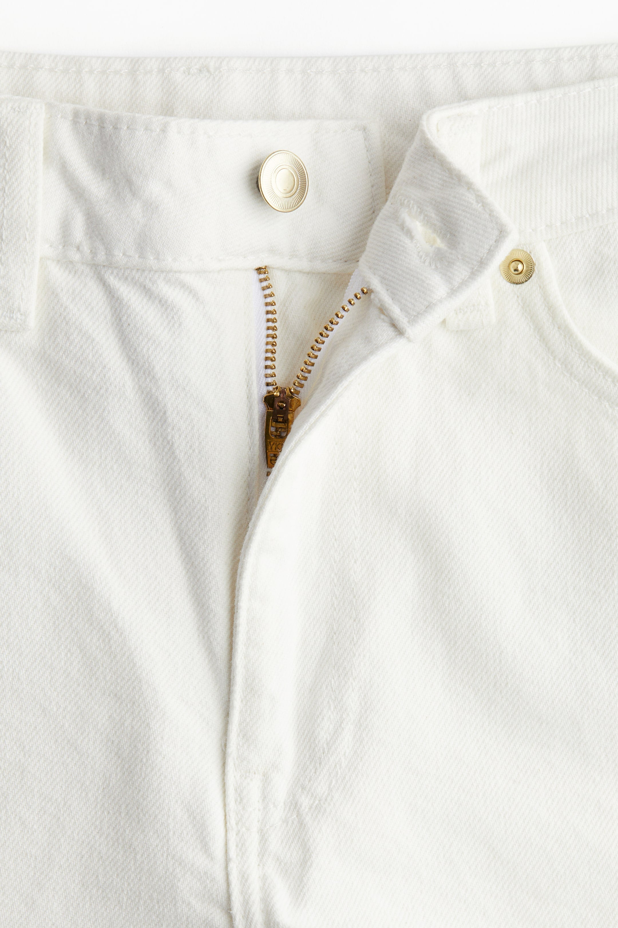 Ultra High Denim Shorts In White